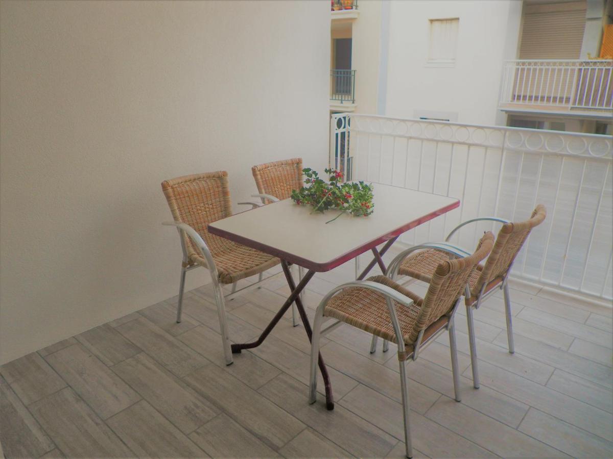 Amarine Joli T3 Centre Ville Terrasse Parking Et Velos Sète Exterior foto